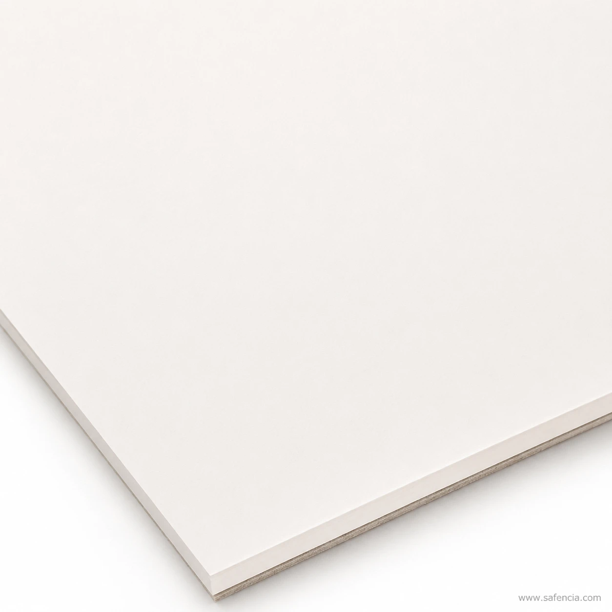 Closeup corner detail of Daler Rowney 220gsm ultra smooth drawing paper surface