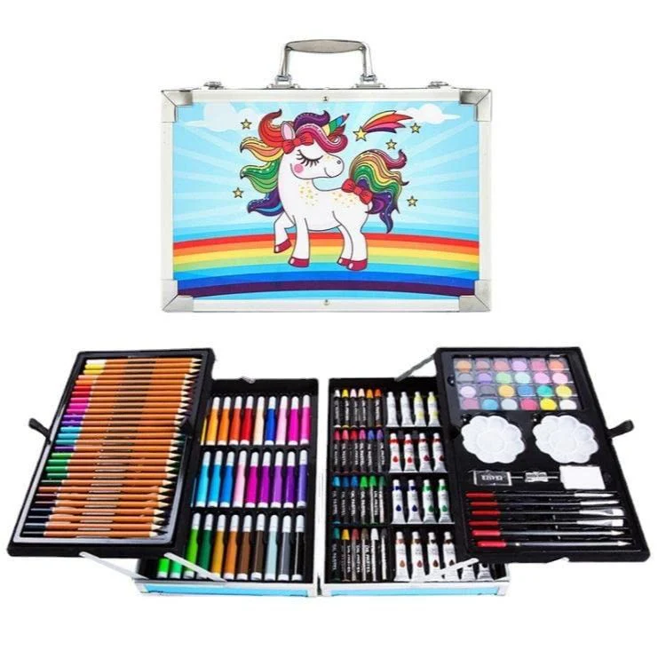 Give children colouring kit as gift Pakistan