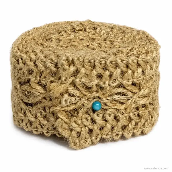 Crocheted Jute Lace Trim Roll — Natural