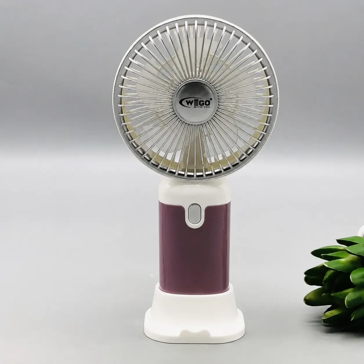 Kids mini 3-speed handheld fan – alternative angle view