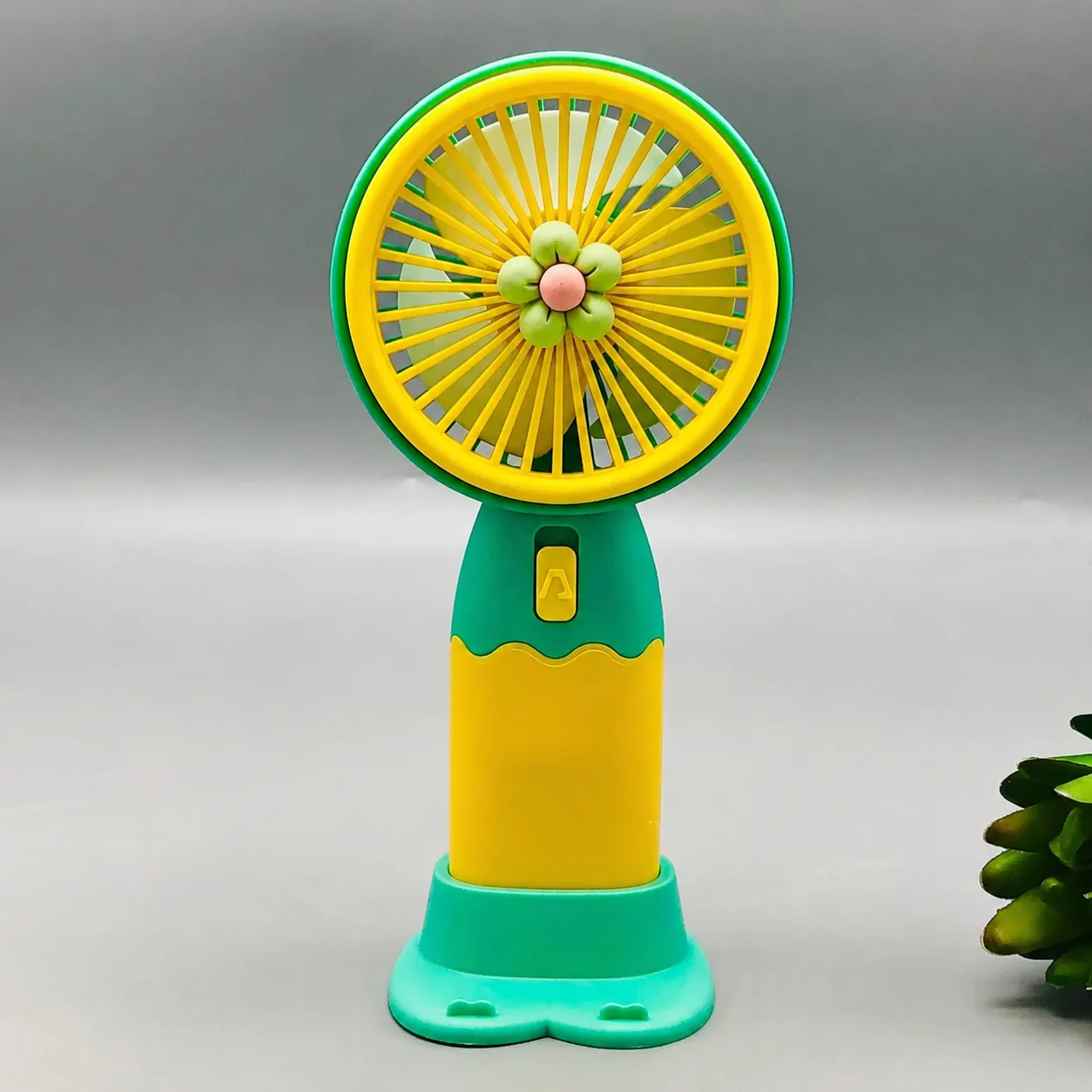 Fruit flower decoration fan close-up details
