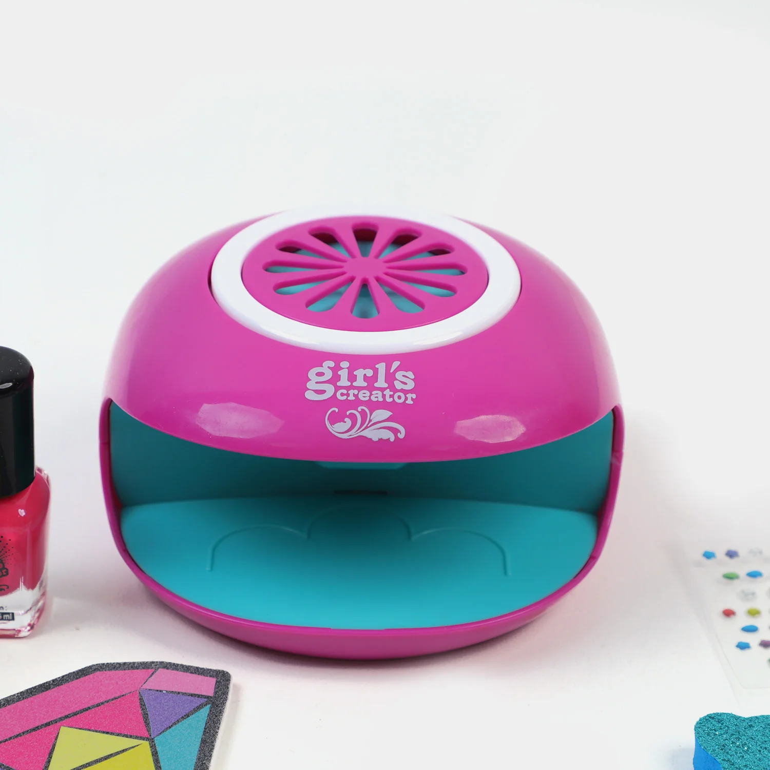 Deluxe Nail Art Studio Set box view