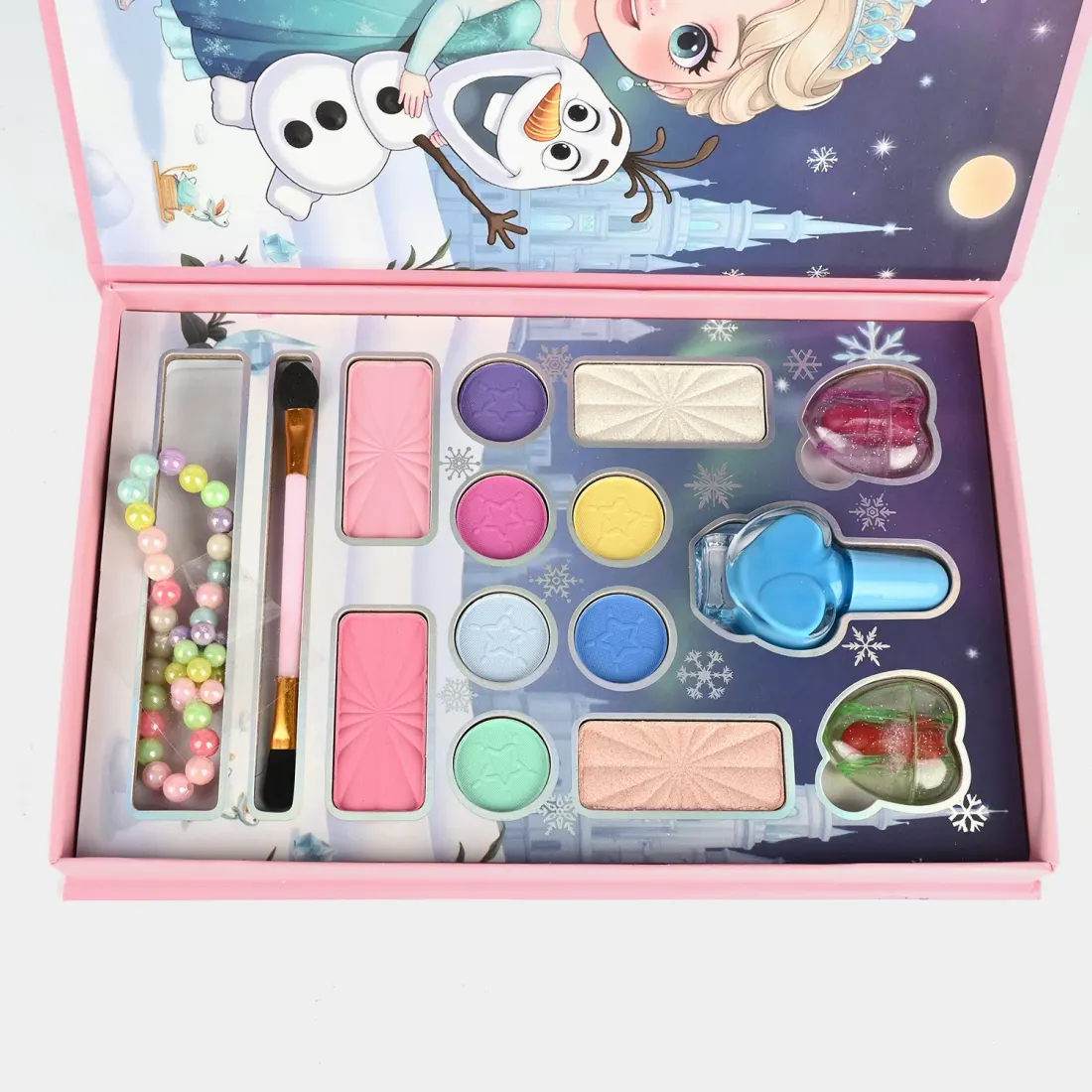 Princess Pamper Makeup Set for Girls open view - eyeshadows, blush and pearl bracelet