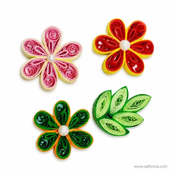 Small Paper Quilling Flowers with Pearl Centres