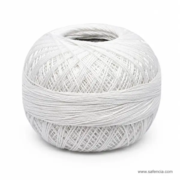 Suter Gola White Cotton Thread Ball