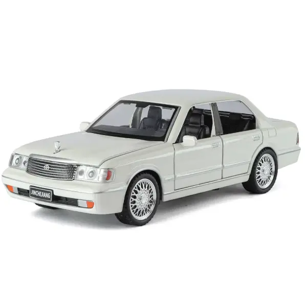 1987 Toyota Crown S130 Classic Diecast Model Car 1:24